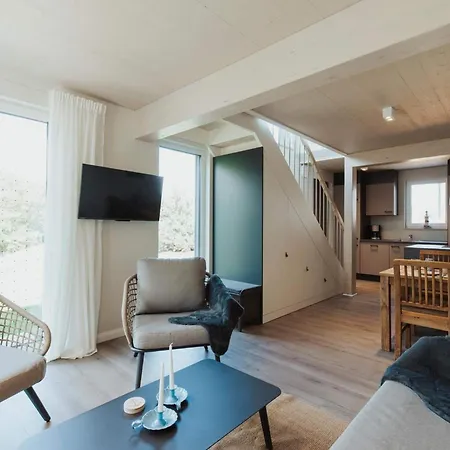 Stilvolles Haus Im Ruegen Sagard