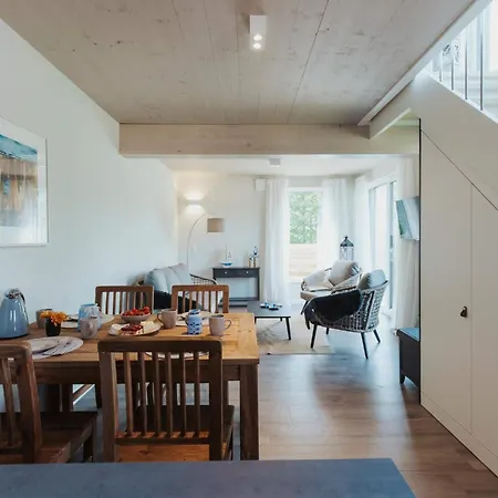 Stilvolles Haus Im Ruegen Sagard