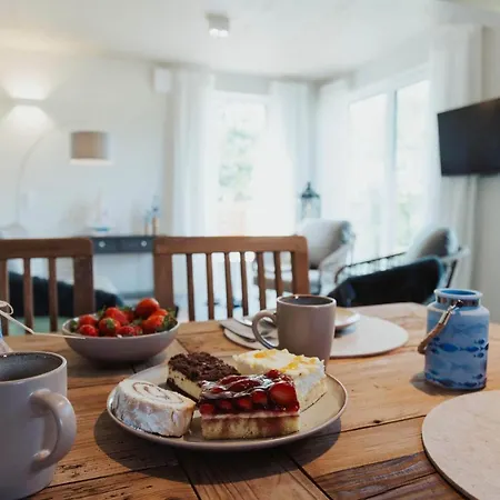 Ferienhaus Stilvolles Haus Im Ruegen